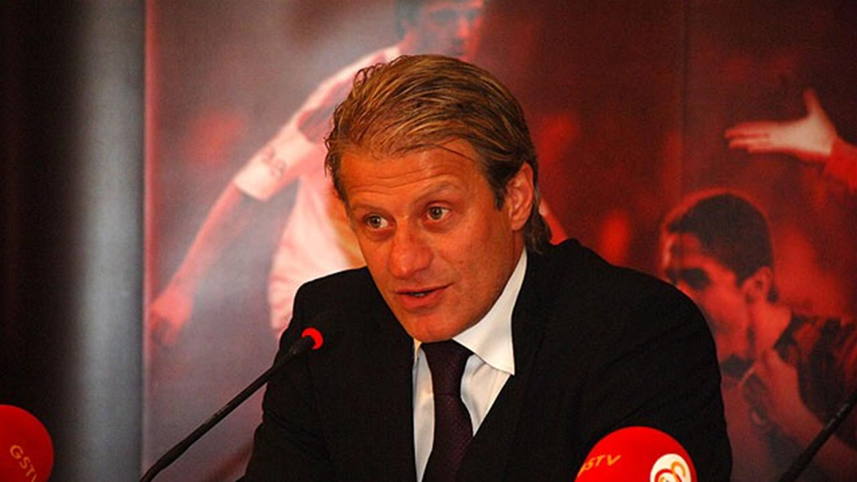 Tugay Kerimoğlu\'nun Jesti Tepki Topladı