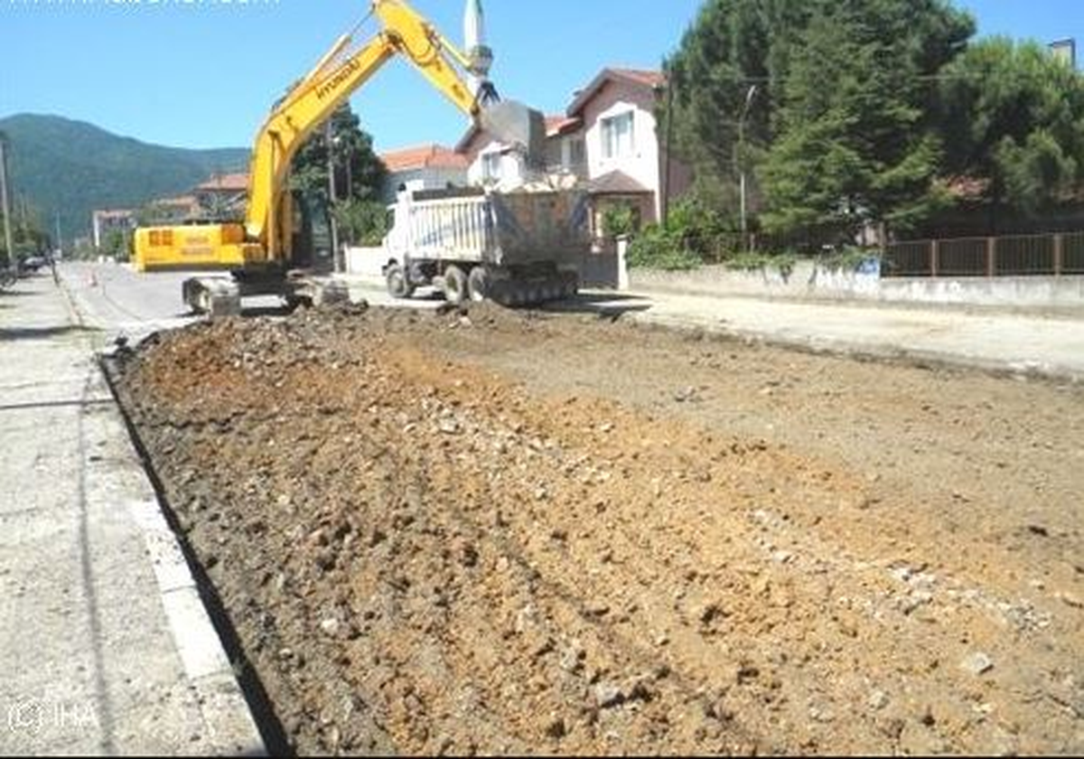 Abant-Taşkesti Karayolunda Yol Yapım Çalışması