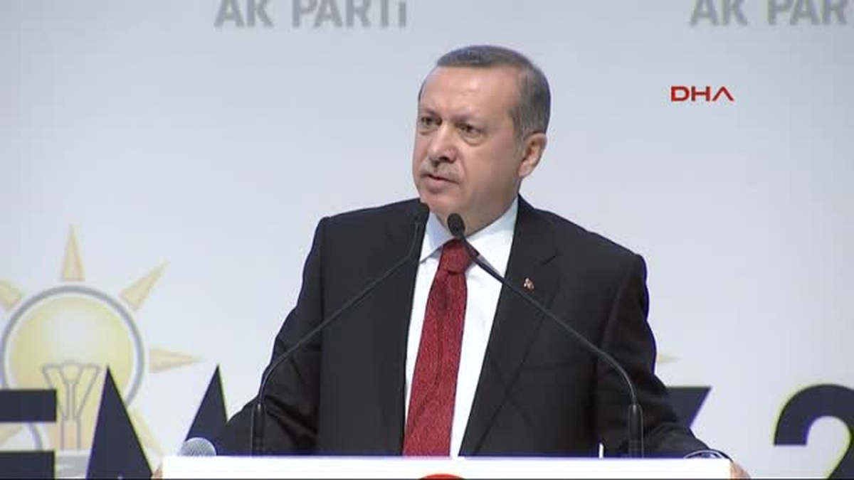 AK Parti\'nin Cumhurbaşkanı Adayı Recep Tayyip Erdoğan