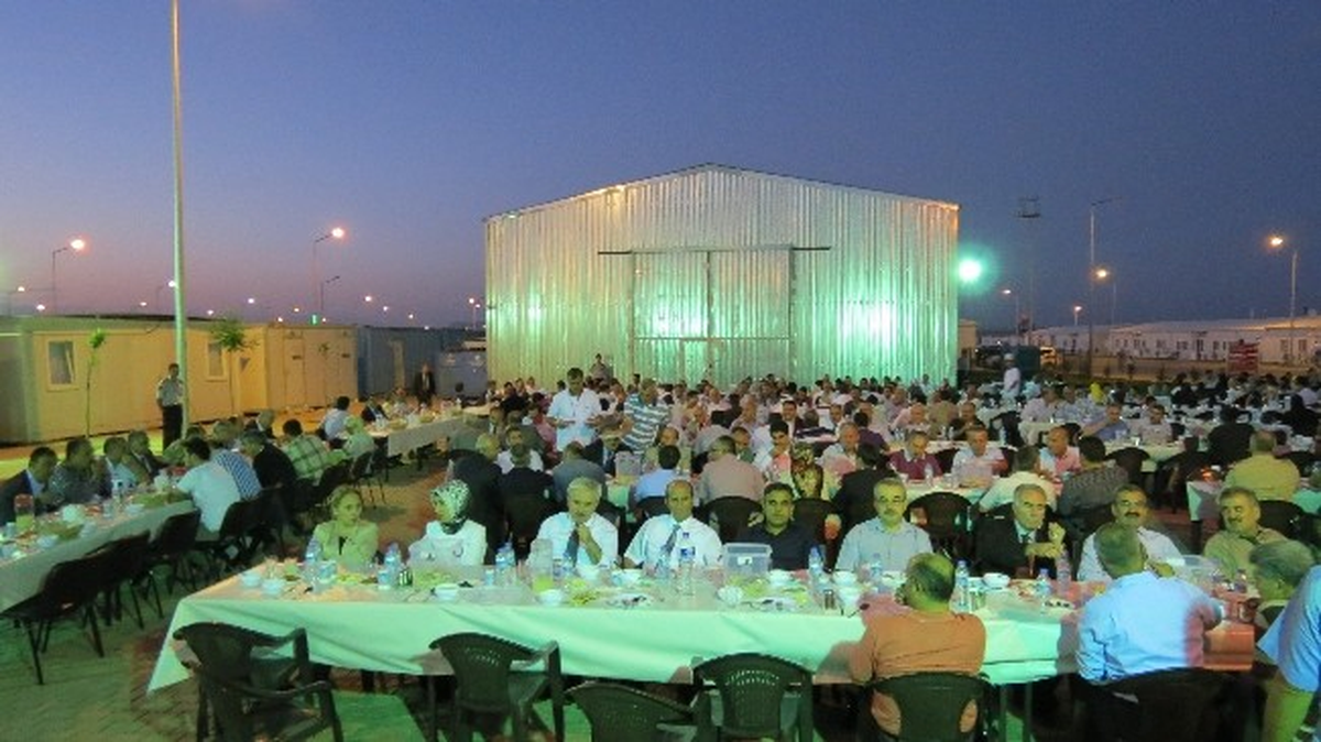 Akçakalelilerden Suriyelilere İftar