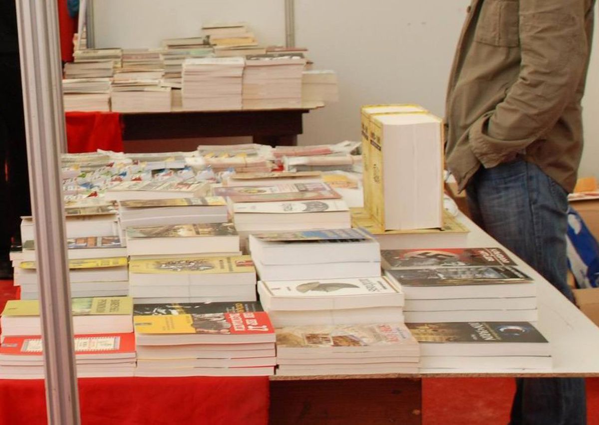 Altınordu\'da Kitap Fuarı Açıldı