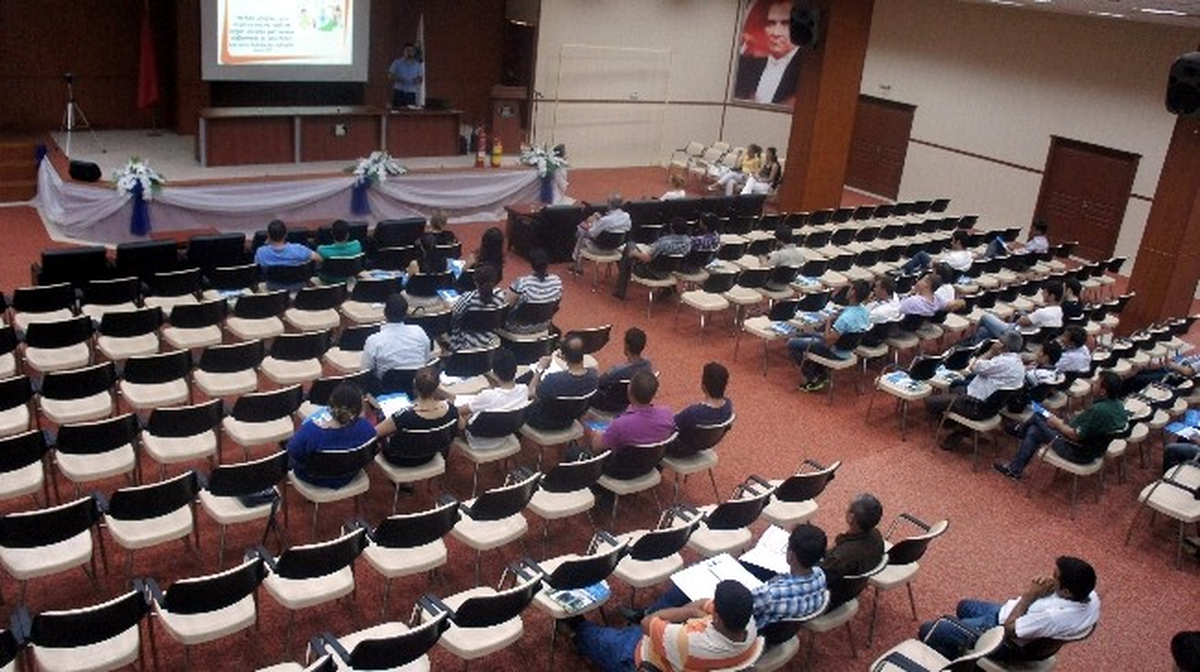 Atb\'den Üyelerine \'İş Sağlığı ve Güvenliği\' Semineri