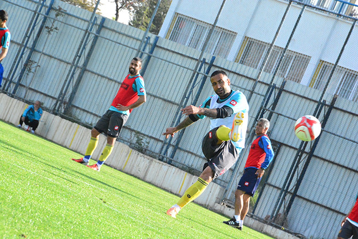 Bandırmaspor 15 Temmuz\'da Toplanacak