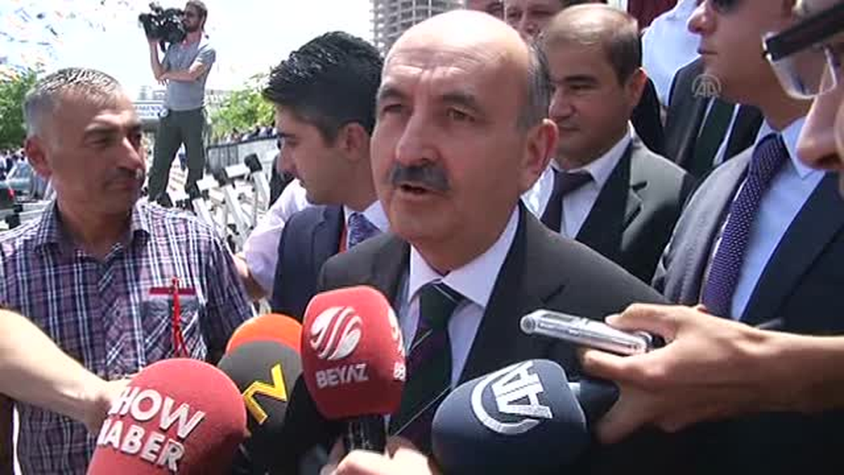 Başbakan Erdoğan\'ın cumhurbaşkanı adayı olması - Müezzinoğlu ve Çelik -