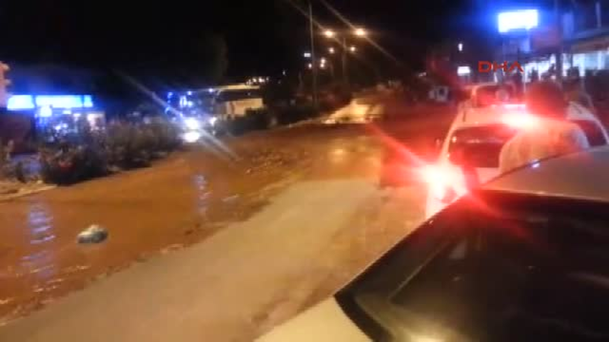 Bodrum\'da İsale Hattı Patladı