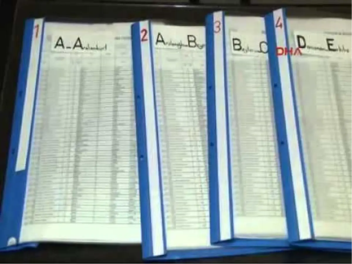 Ağrı'da Seçmen Listeleri Askıya Çıkarıldı