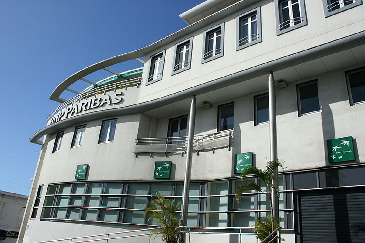 Fransız Bankası Bnp Paribas, ABD\'ye 8,9 Milyar Dolar Ceza Ödeyecek