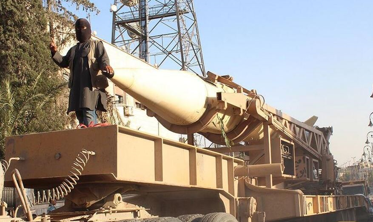 IŞİD Irak\'ta Ele Geçirdiği Scud Füzesini Suriye\'ye Taşıdı
