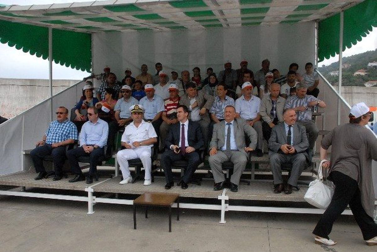 Kabotaj Bayramı\'nda Renkli Görüntüler Oluştu