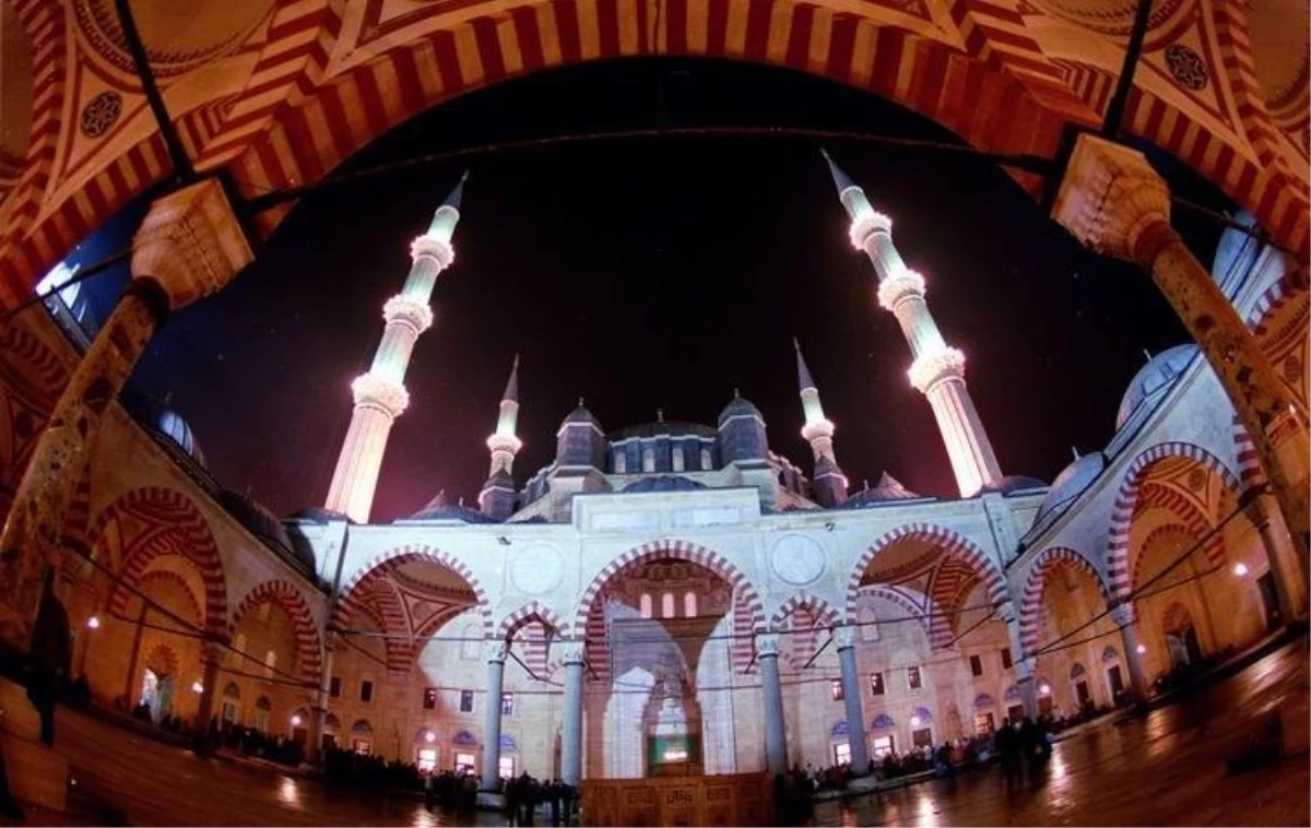 Serhatta Bir Şaheser: Selimiye Camisi