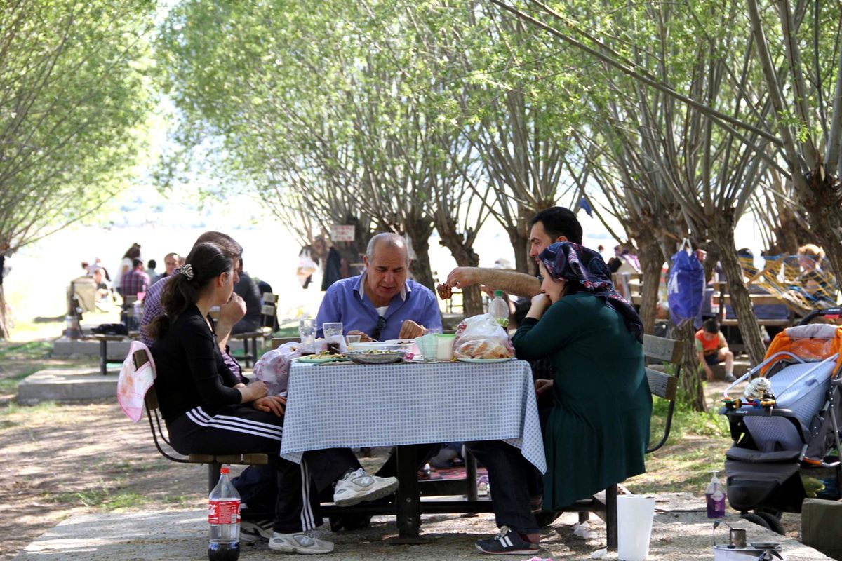 Sivas\'ta Piknik Alanlarında İftar