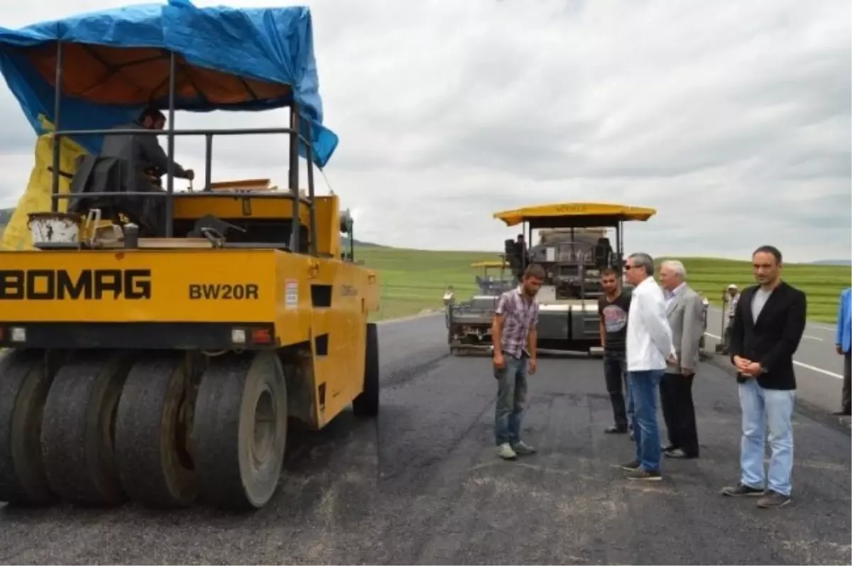 Vali Deniz, Grup Köy Yollarını İnceledi