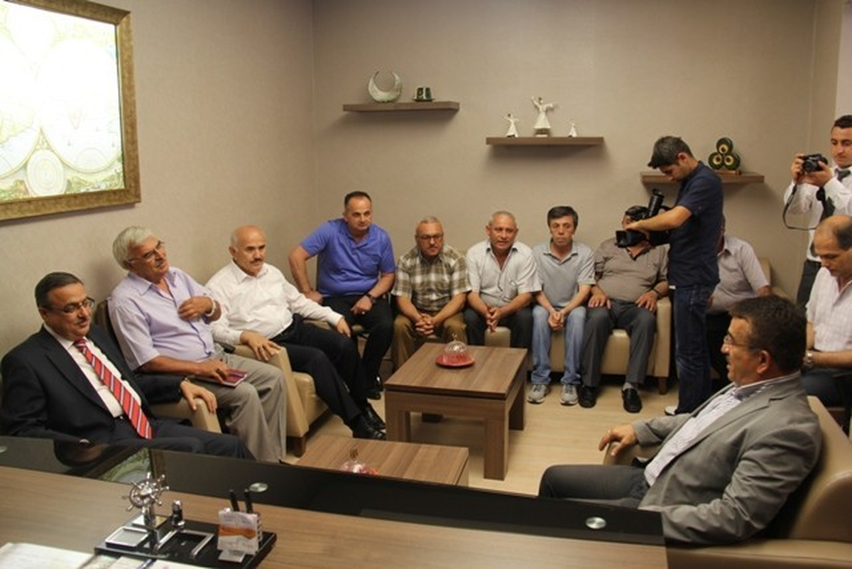 Valisi Su, Esnaf Birliğini Ziyaret Etti