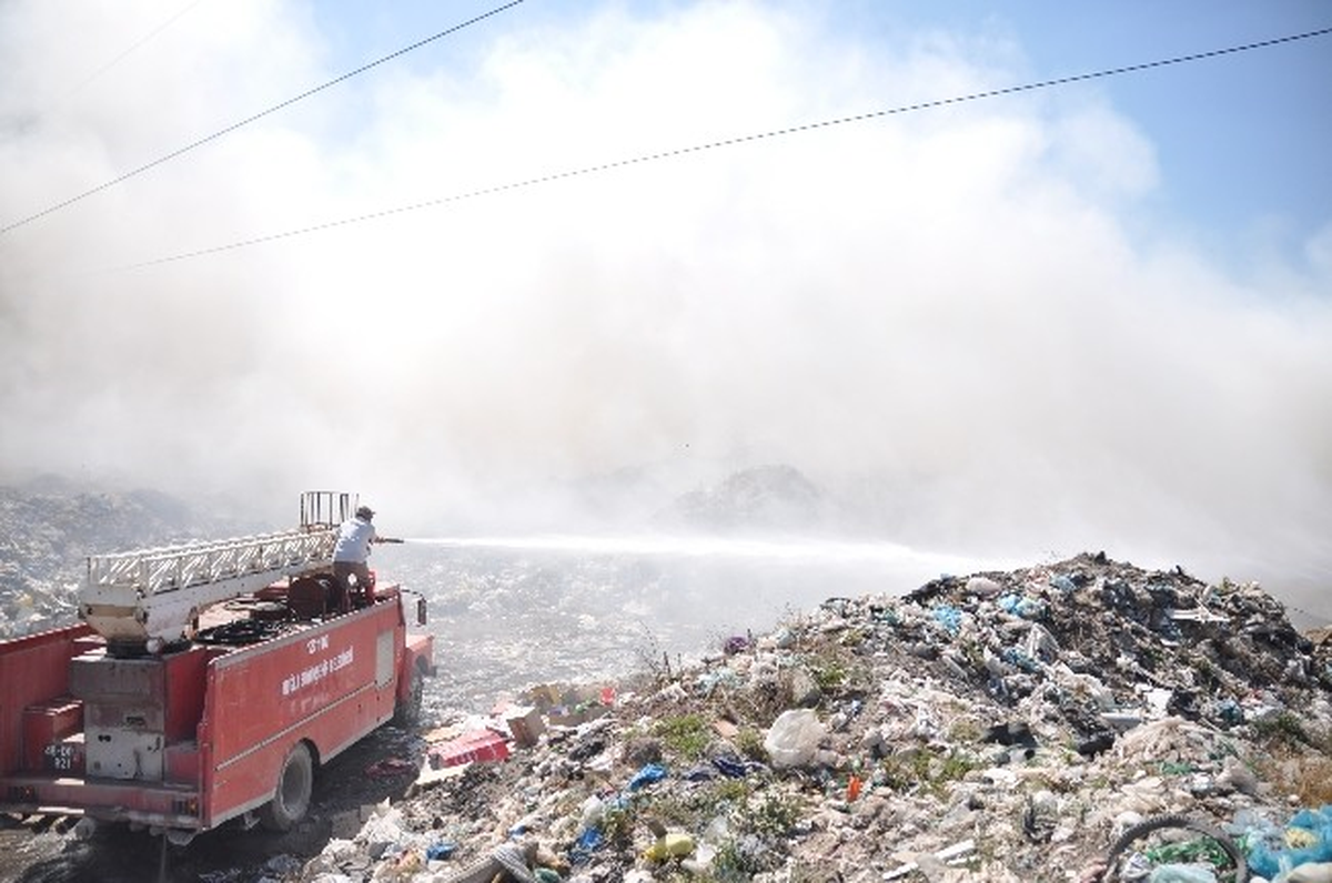 Yatağan Çöplük Sahasında Yangın