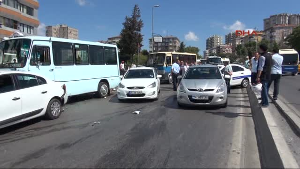 8 Araç Birbirine Girdi...