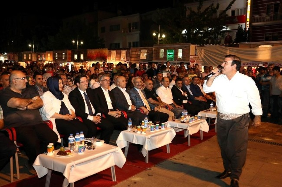 Aksaray\'da Urfalı Kazım Çiriş Konseri