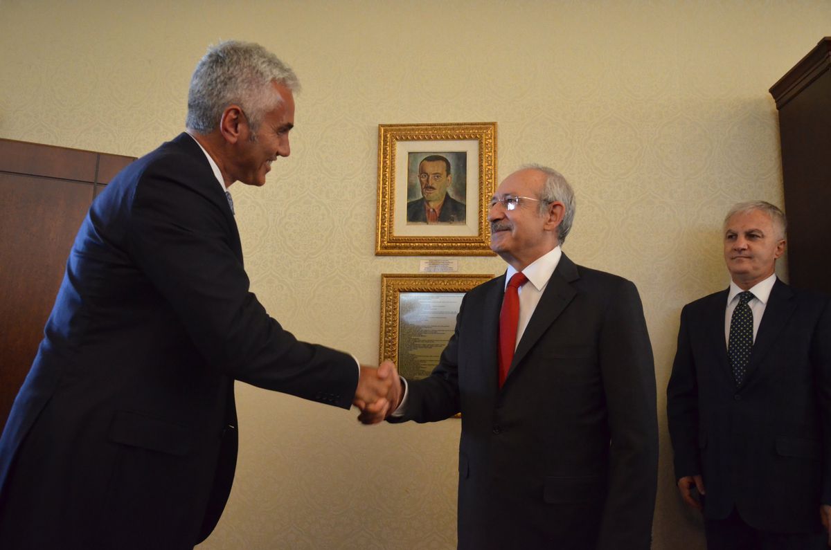Tüsiad, CHP Lideri Kılıçdaroğlu\'nu Makamında Ziyaret Etti