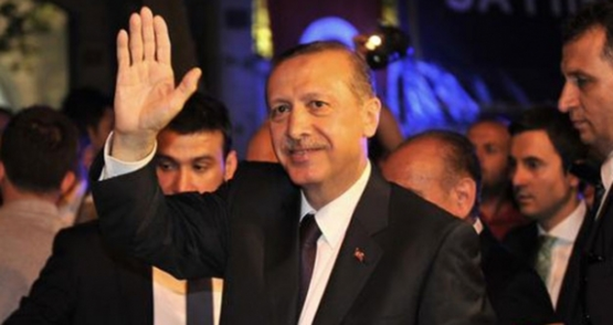 Başbakan Erdoğan AK Parti Mkyk Üyelerine İftar Verdi