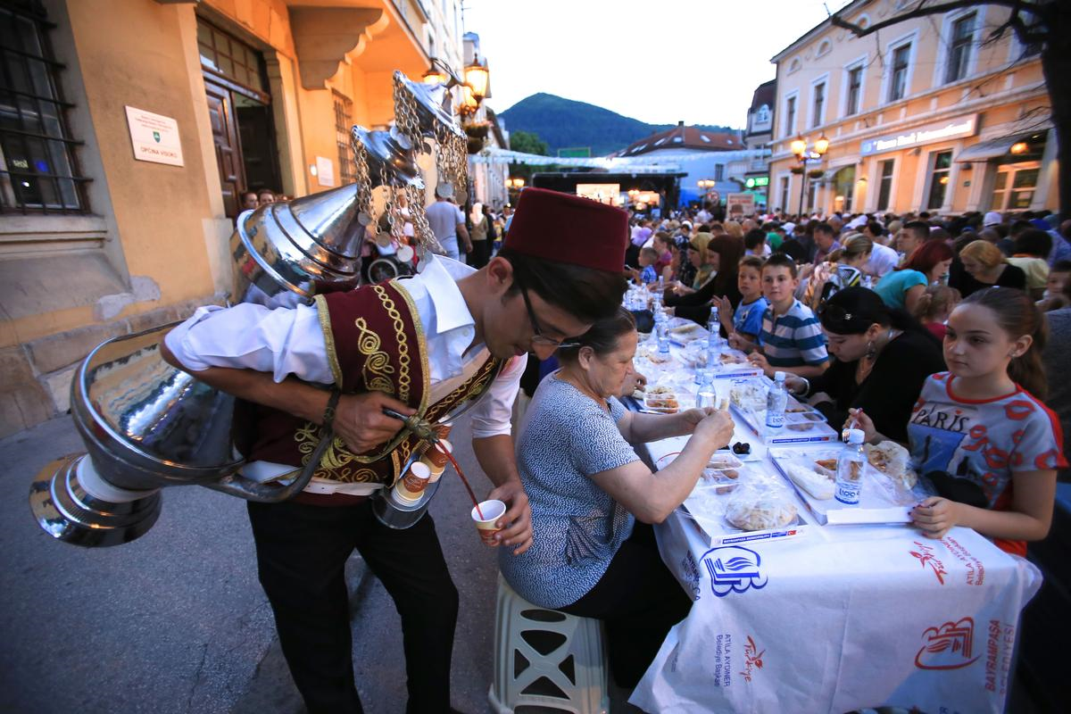 \'Bereket Konvoyu" Bosna Hersek\'te