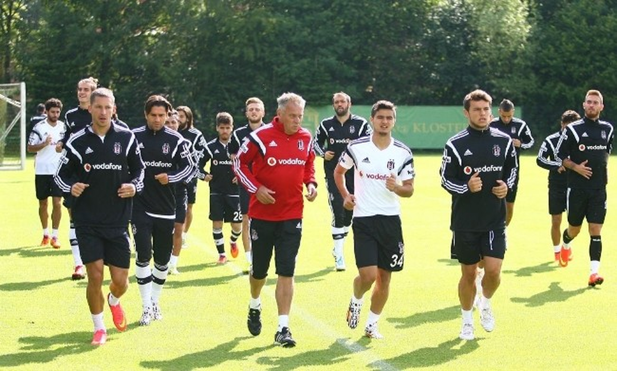 Beşiktaş, Kamp Dönemi Hazırlıklarını Sürdürüyor