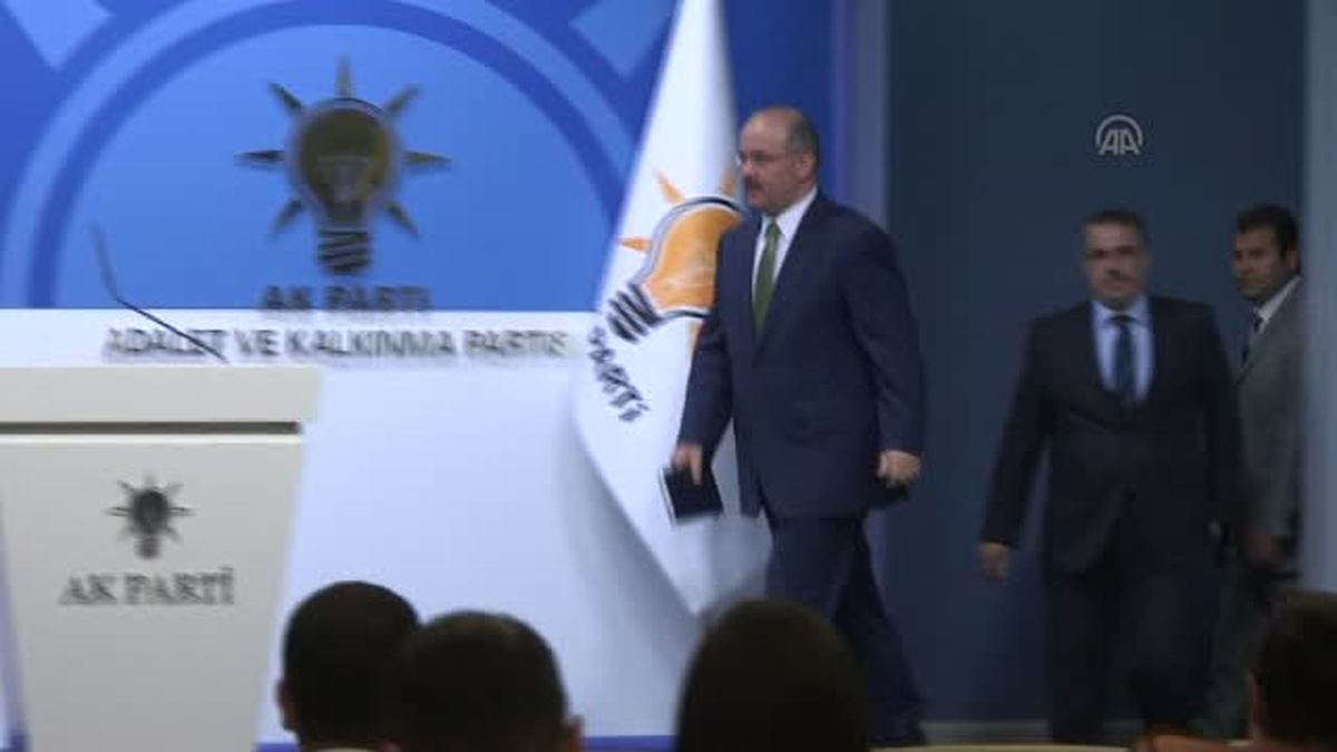 Çelik: \'\'311 milletvekilinin imzasıyla aday oldu\'\' -