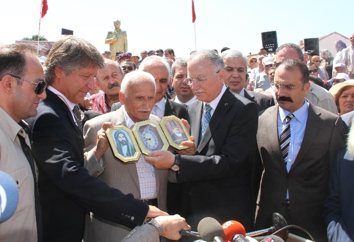 Cumhurbaşkanı Adayı İhsanoğlu Nevşehir\'de
