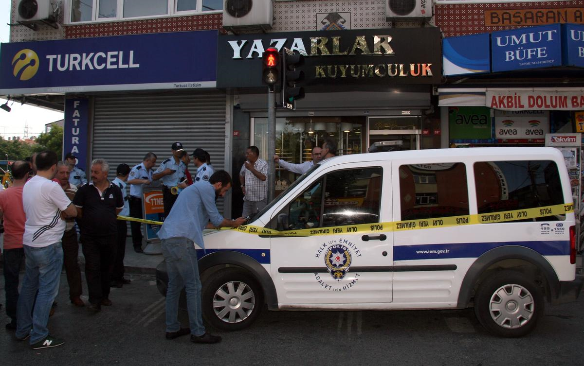 Eyüp\'te Kuyumcu Soygunu
