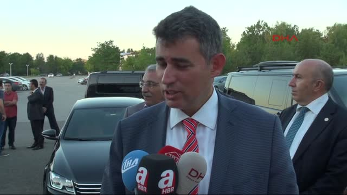 Feyzioğlu: Cumhurbaşkanının Mezhepçi Lisan Kullanmaktan Mutlaka Kaçınmalı Gerekir
