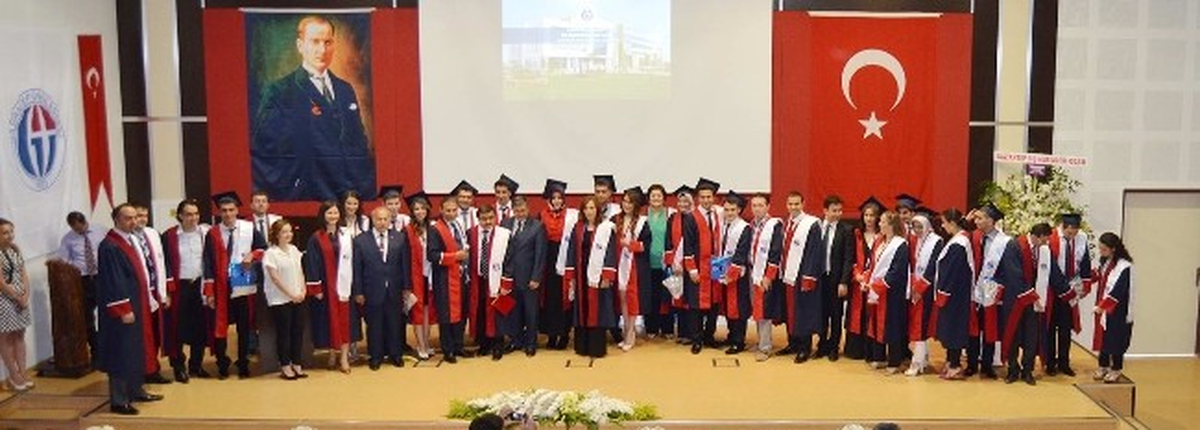 Gaün İlk Diş Hekimlerini Mezun Etti