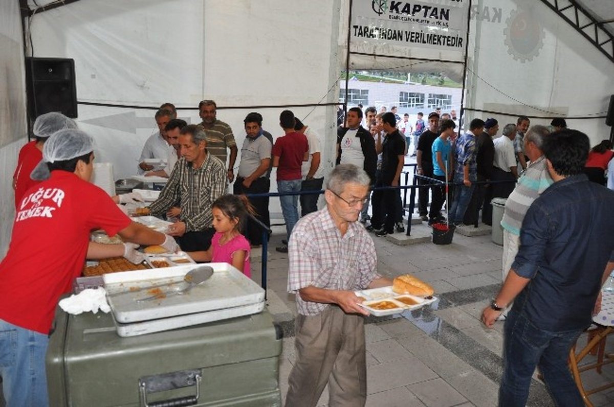 İftar Çadırına Rağbet