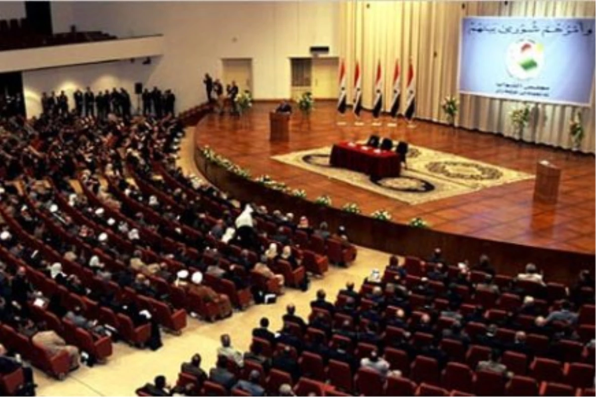 Irak Parlamentosunun Seçim Sonrası İlk Oturumu