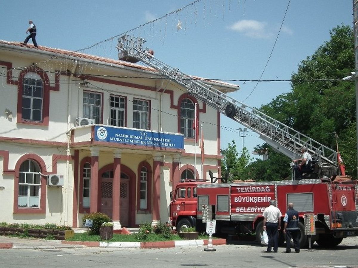 İtfaiyeden Kiremit Operasyonu