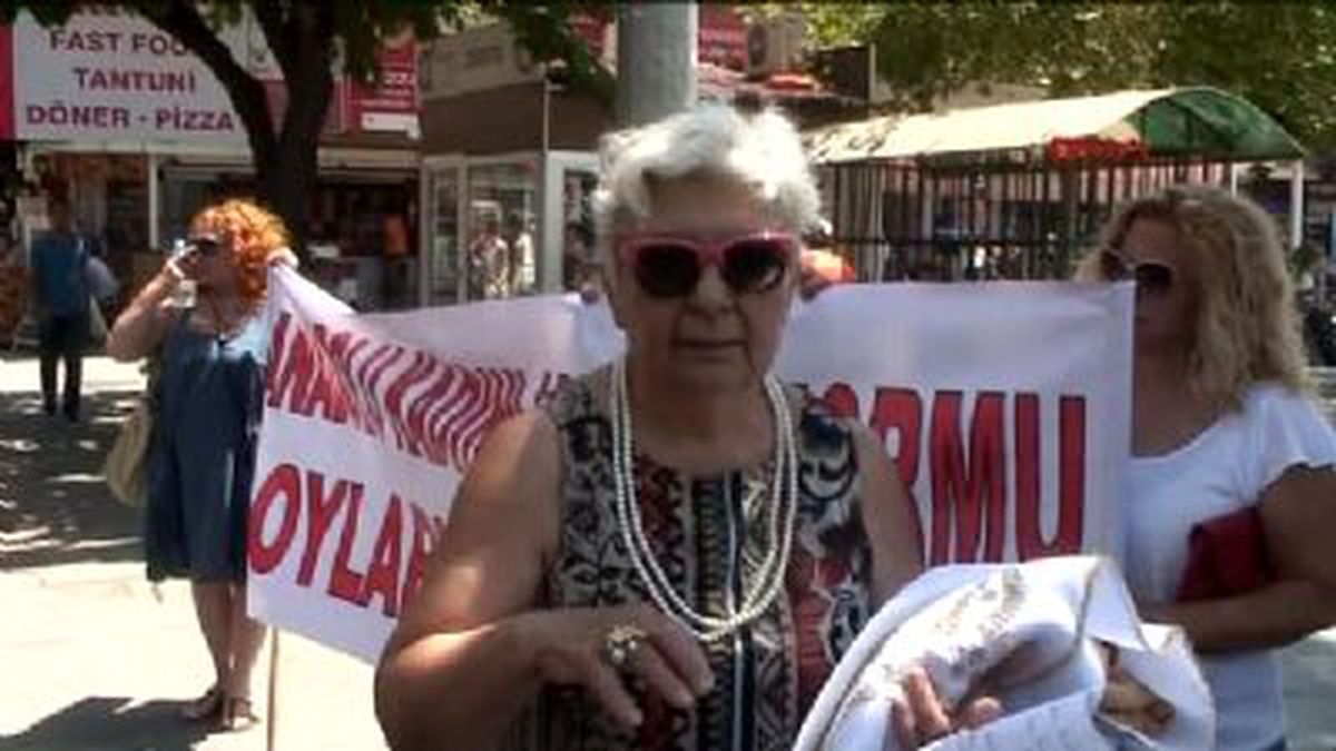 Kadınlardan Baykal\'a "Emine Ülker Tarhan" Çağrısı
