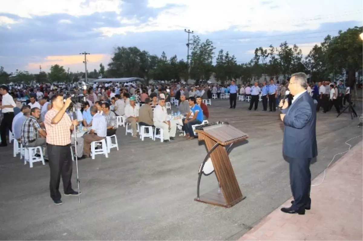 Karatay'da Mahalle İftarları Başladı