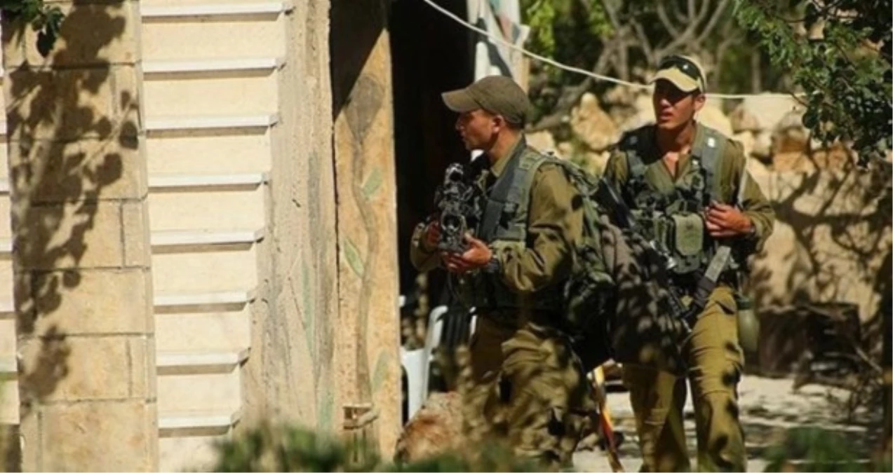 Kudüs\'te Filistinli Gencin Kaçırılarak Öldürülmesi