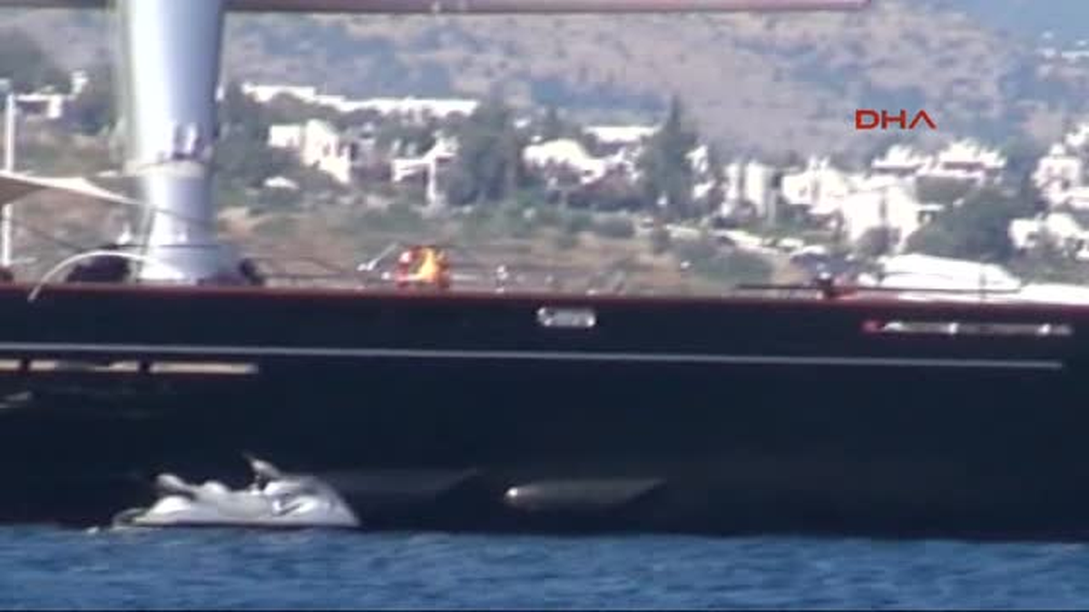 Muğla\'nın Bodrum İlçesi\'ne, \'Amazon\' İnternet Sitesi ve Hp Gibi Firmaların Hissedarı Olan Dünyaca...
