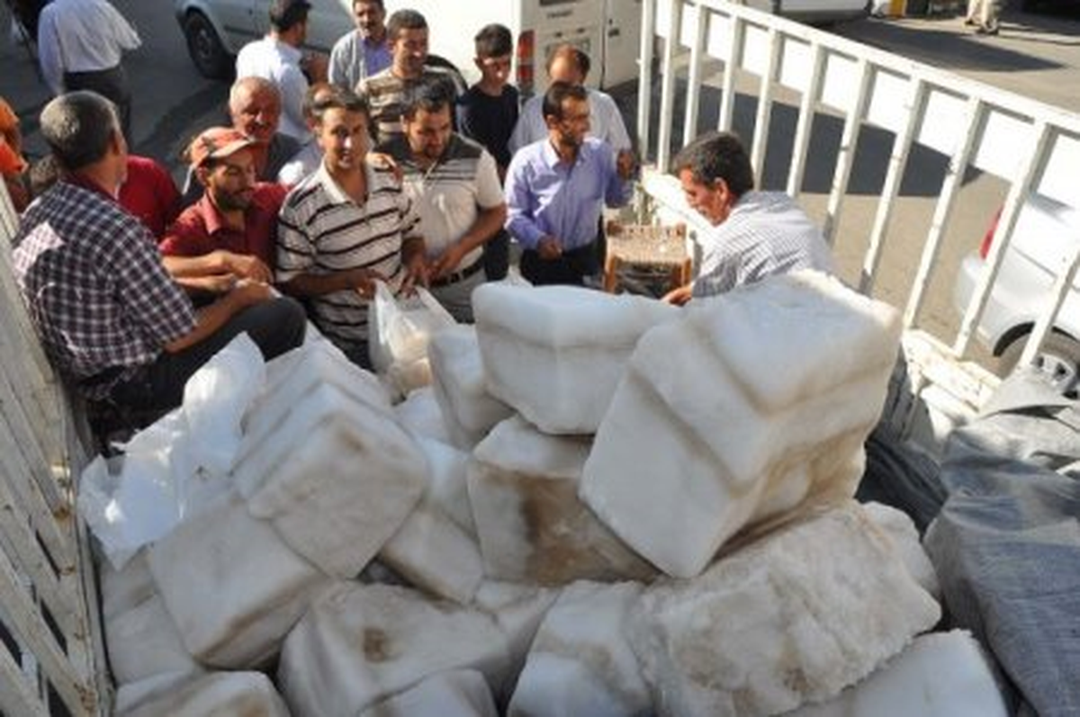 Muş\'ta Ramazanda Kar Satışı