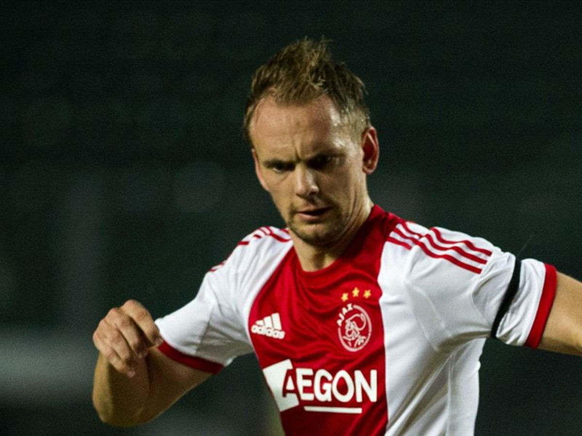 Newcastle de Jong\'u Kadrosuna Kattı