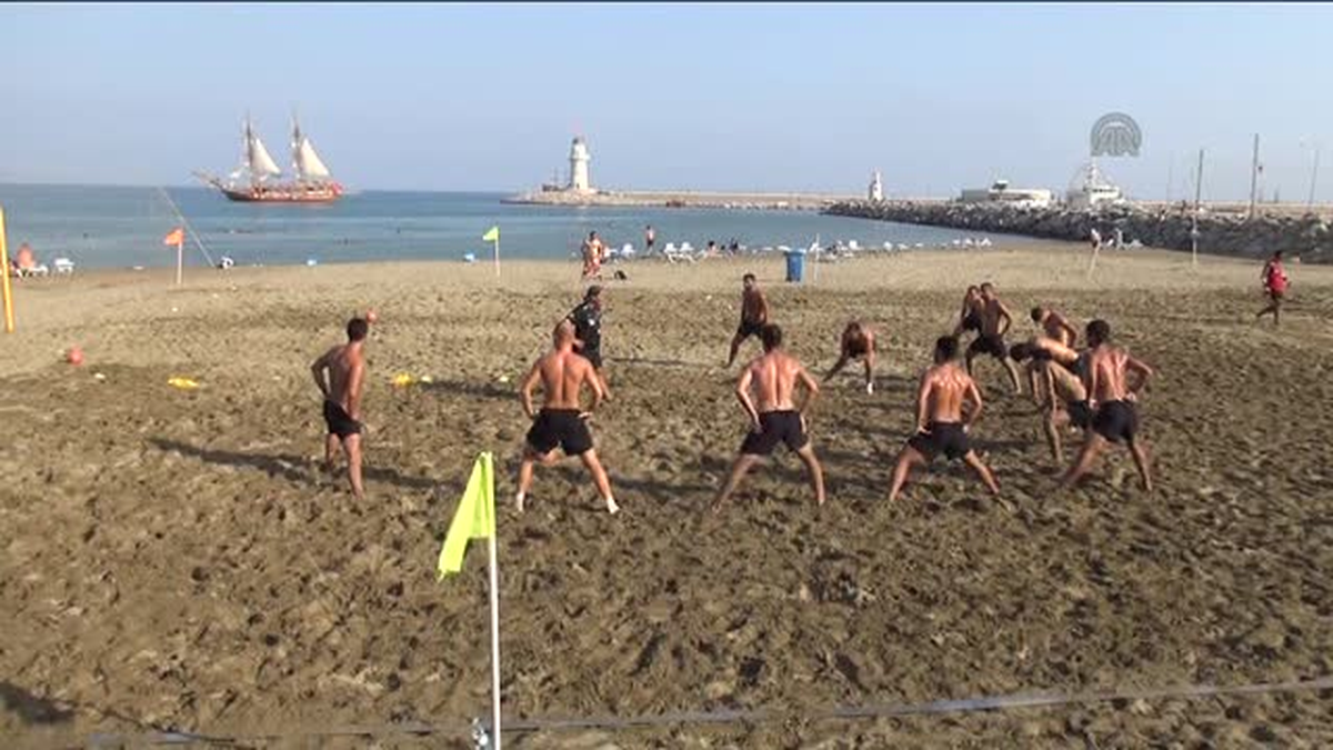 Plaj Futbolu Milli Takımı Alanya\'da kampta -