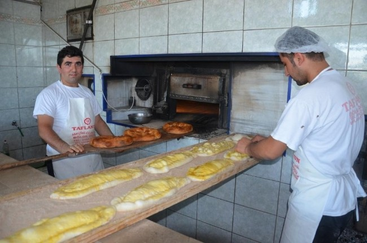 Ramazan Pidesi Damaklara Hitap Ediyor