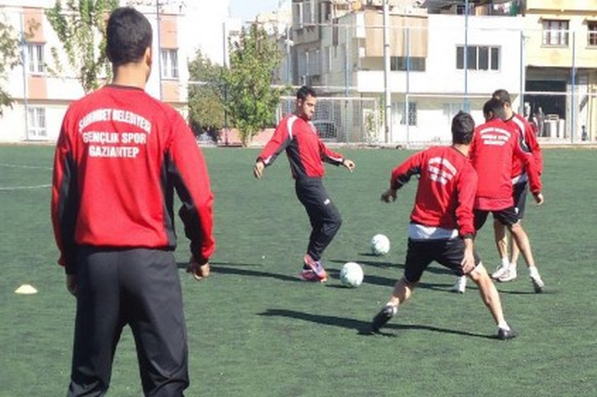 Şahinbey Belediyespor, Zirveyi Hedefliyor