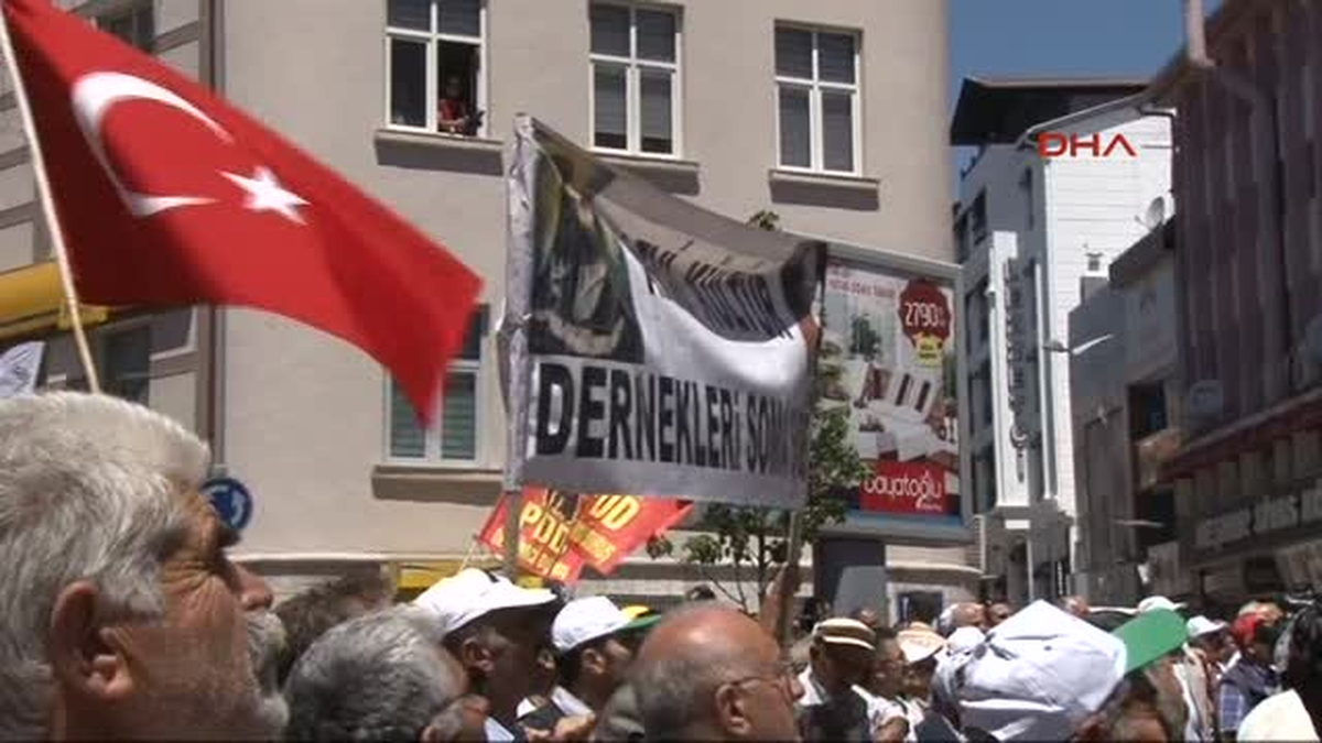 Sivas Olaylarının 21\'inci Yıldönümü Nedeni ile Kentte İlk Anma, Valilik, Belediye ve Kentteki Bazı...