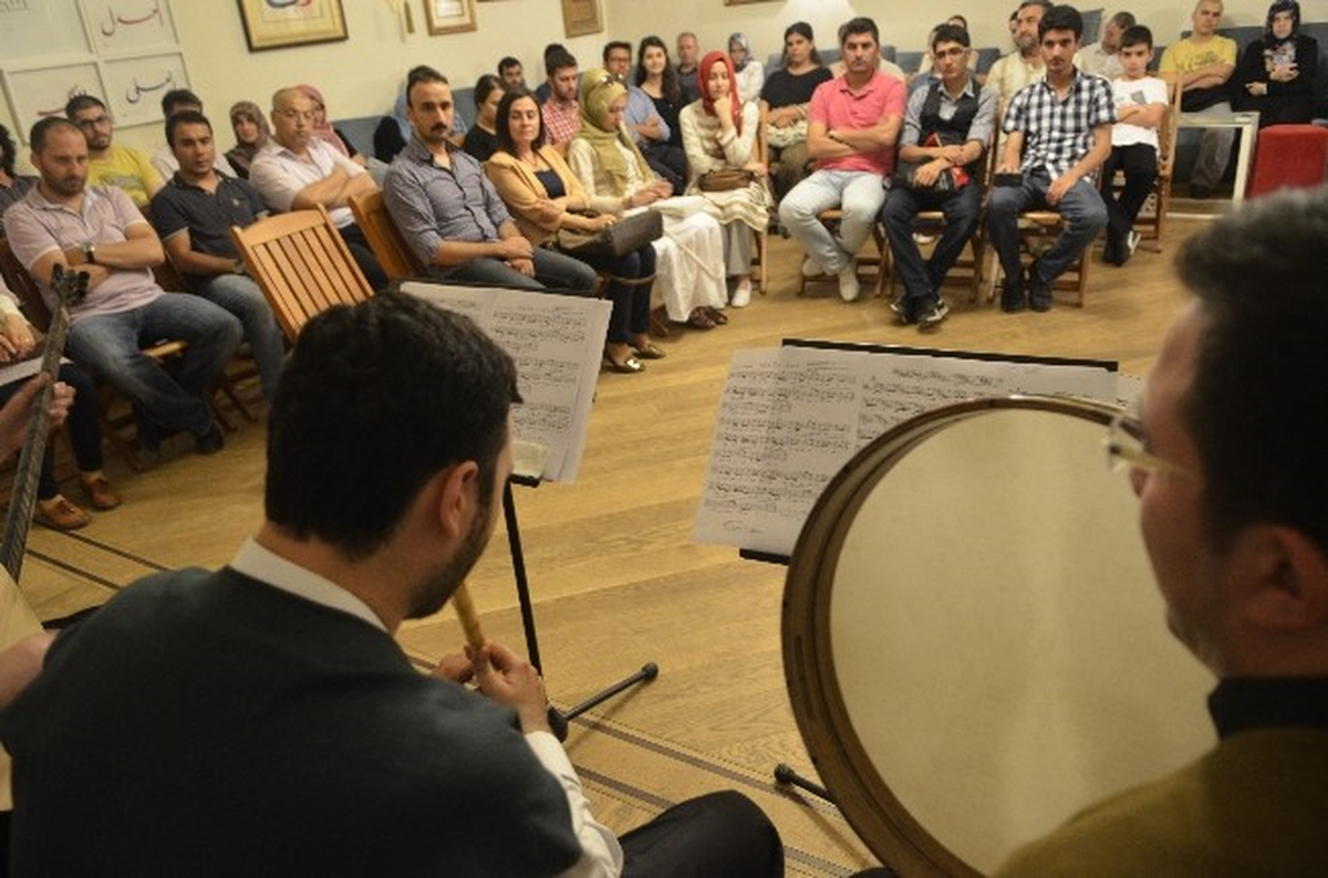Tekke Musikisi Üsküdar\'ı Mest Etti
