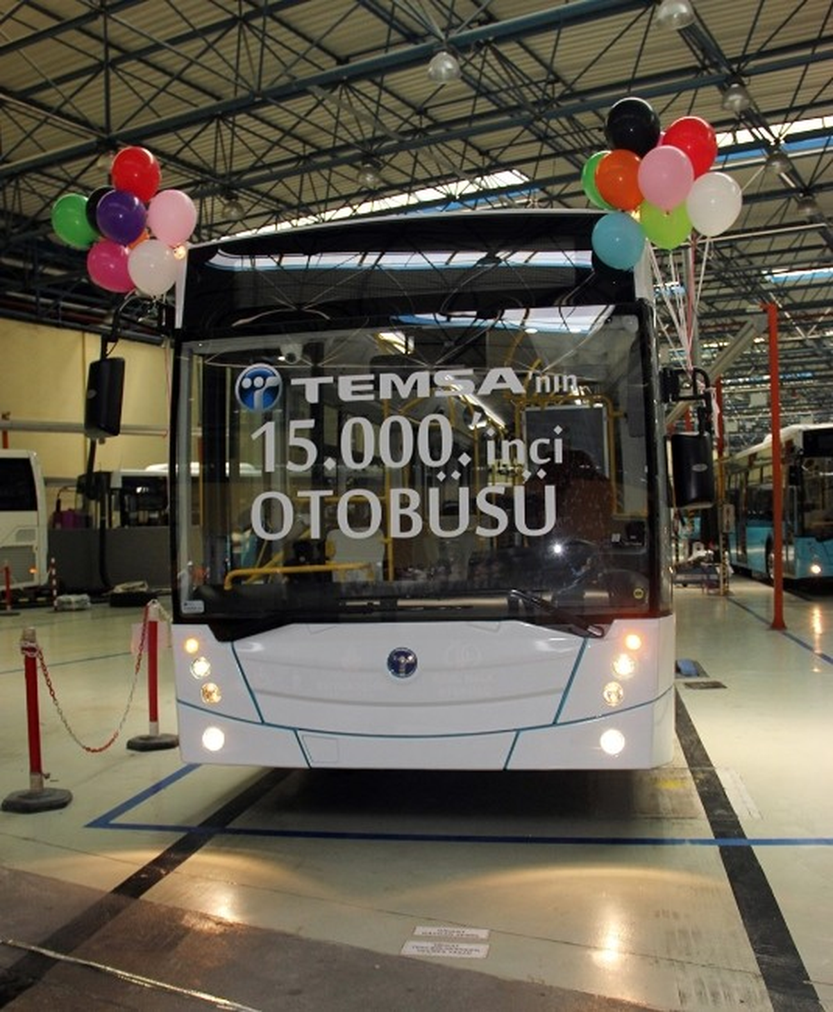 Temsa 15 Bininci Otobüsünü Üretti