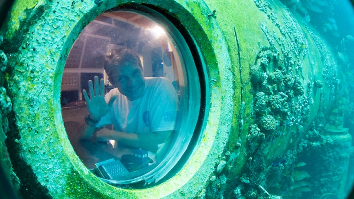 Torunu Cousteau\'nun Rekorunu Kırdı