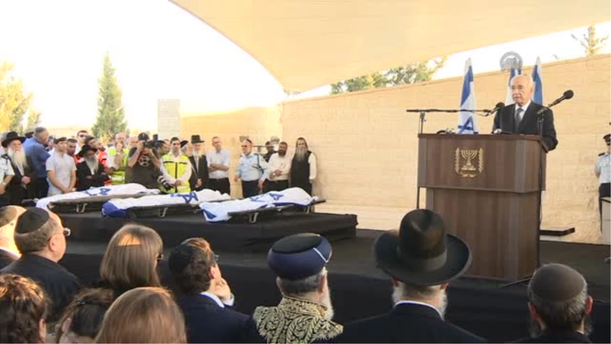 Üç Yahudi yerleşimcinin cenaze töreni -