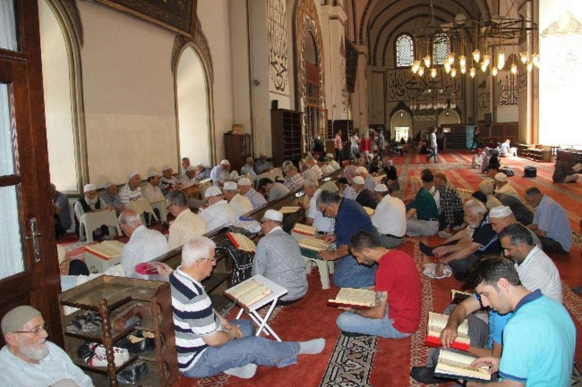 Ulucami\'de Kur\'an-I Kerim Ziyafeti
