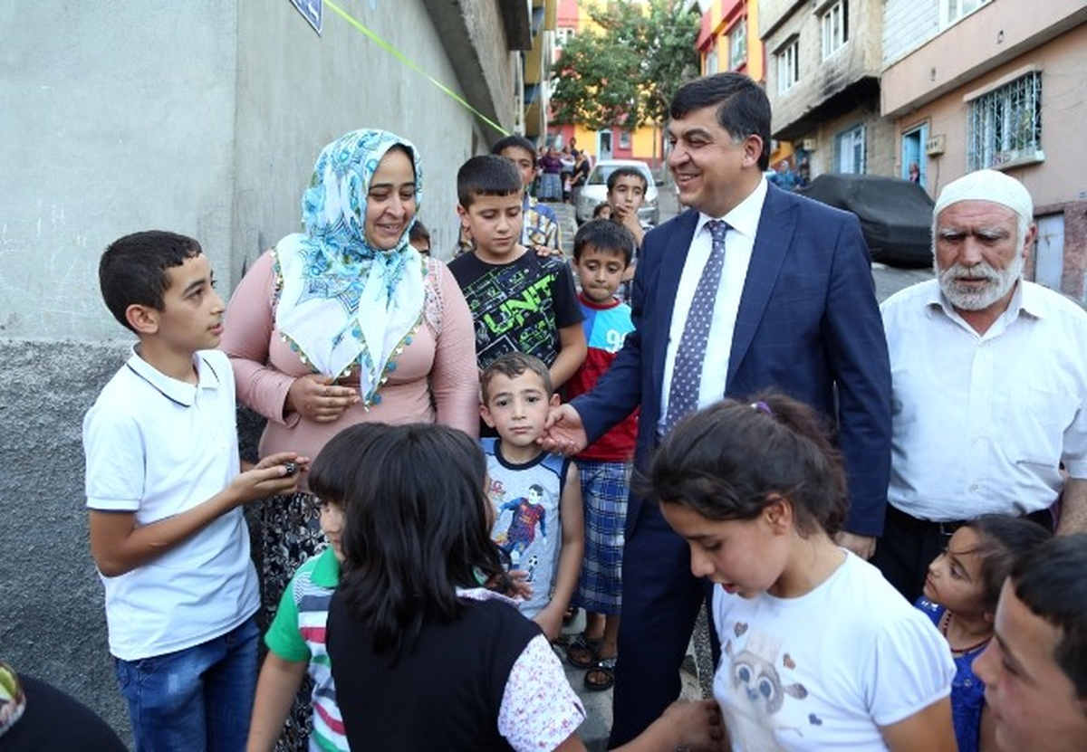 Başkan Fadıloğlu Ailelerle İftar Yaptı