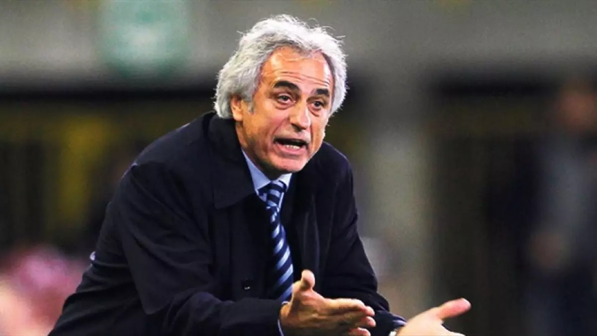 Cezayir\'den Halilhodzic Çıkartması