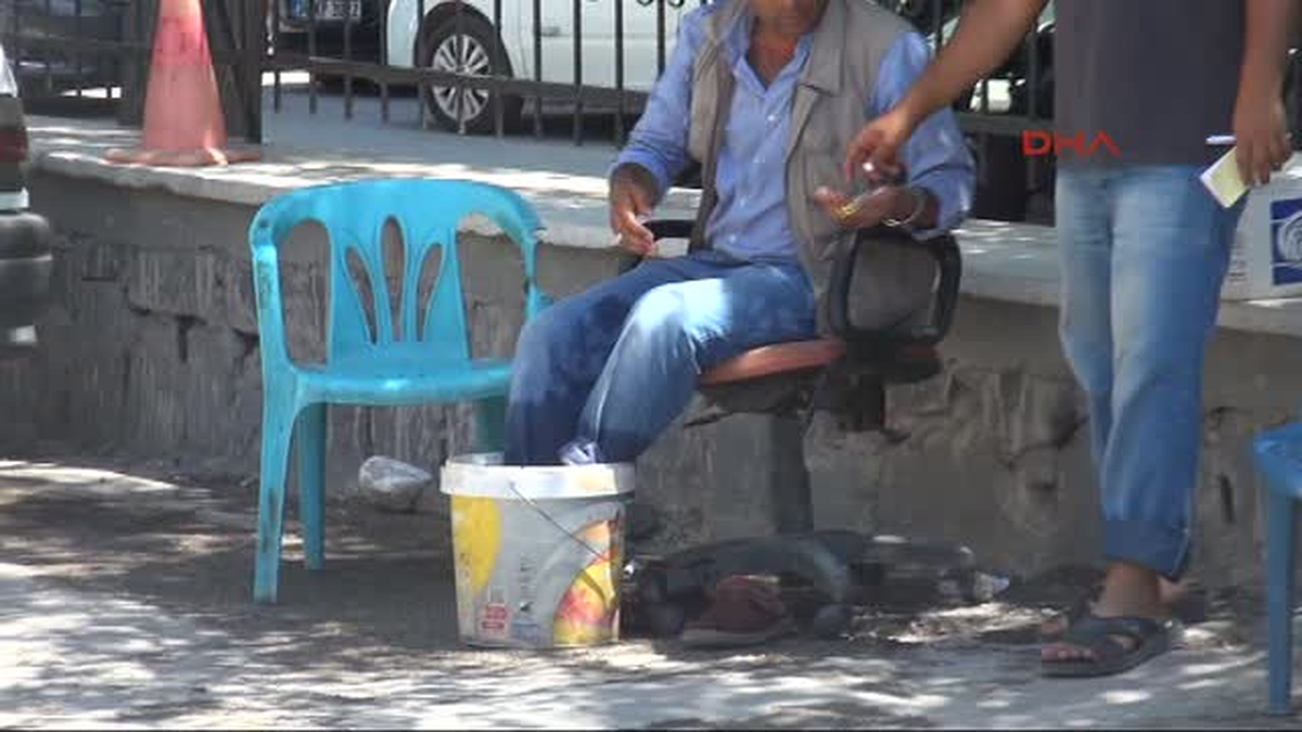 Gaziantep\'te Sıcak Hava Vatandaşı Olumsuz Etkiliyor